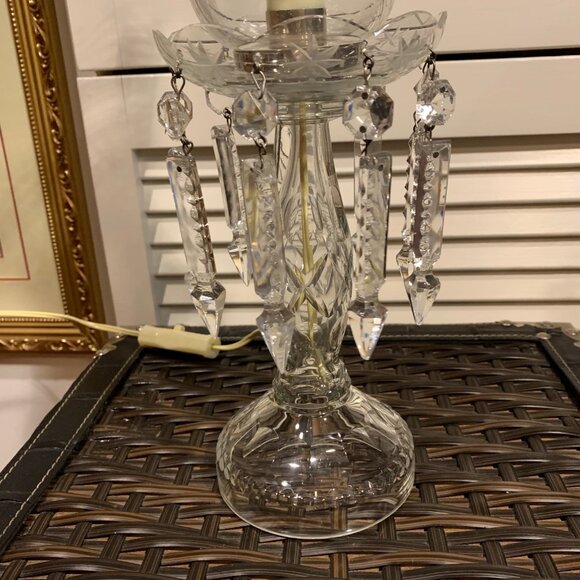 Vintage Crystal Electric Hurricane Cut Crystal Glass Teardrop Table - Picture 7 of 10